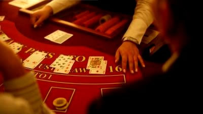 Jugar BlackJack en un casino real
